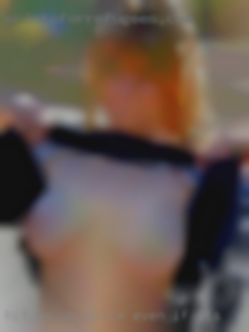 HIt me uo white even if its FWB or hook up.